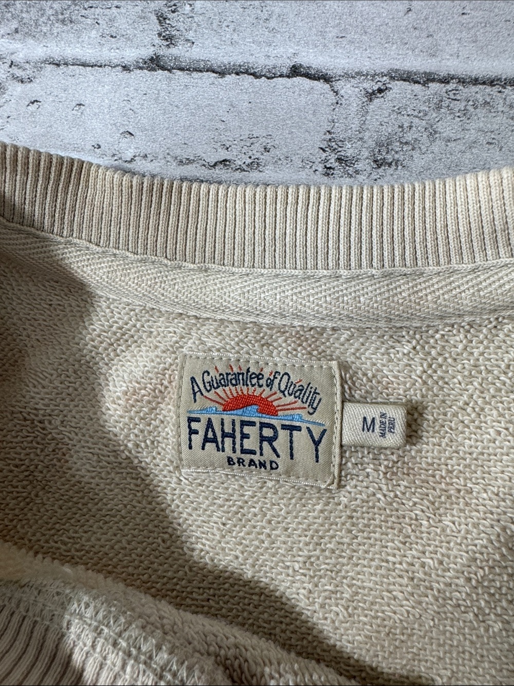Faherty mens M Medium summit landscape cotton crewneck French Terry sweatshirt - Picture 3 of 7